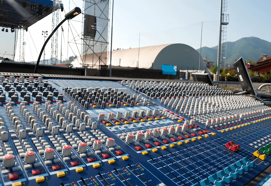 AV Rentals Los Angeles FORCE FIELD INC